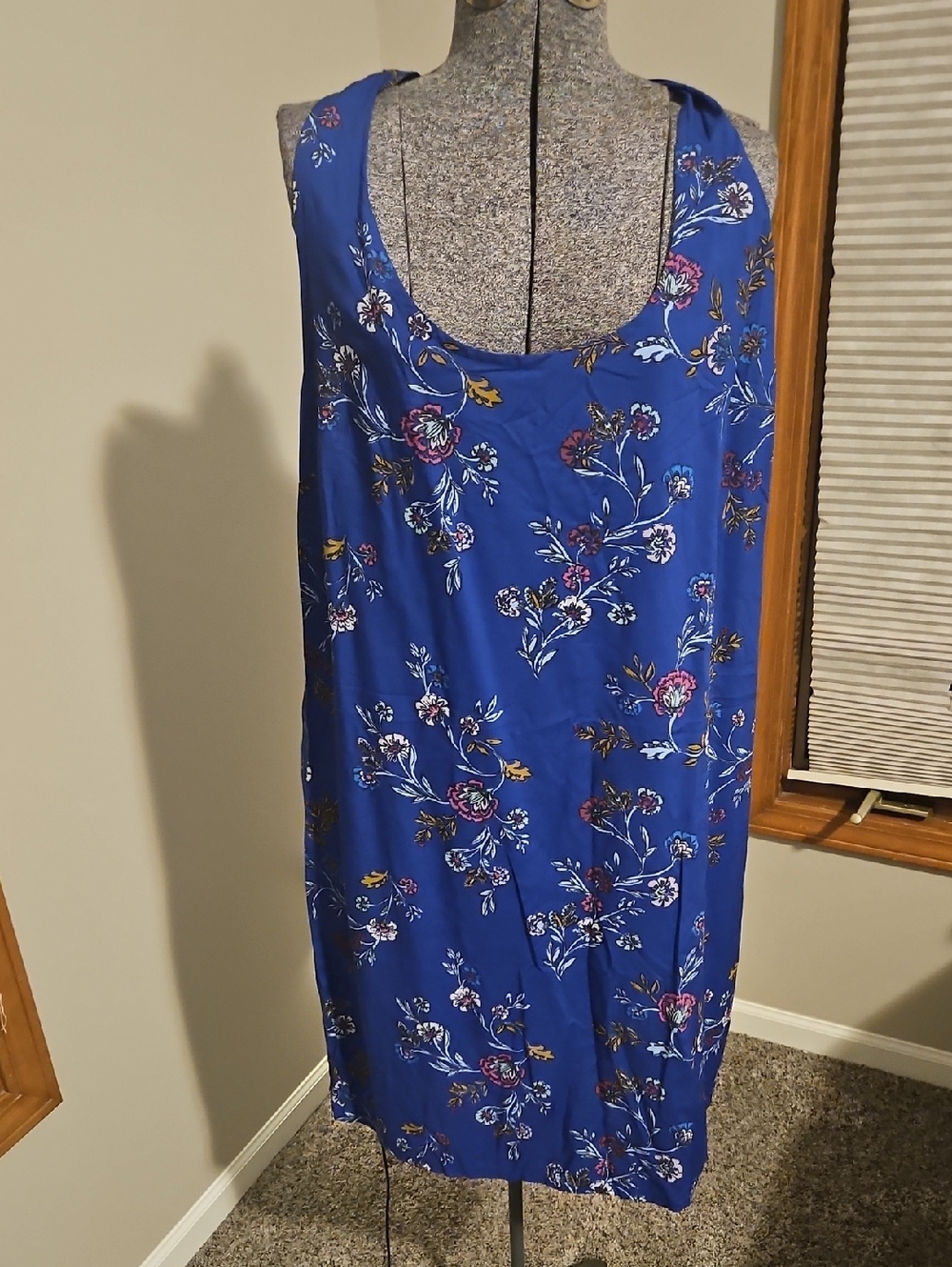 Old Navy Floral Racerback Viscose Dress